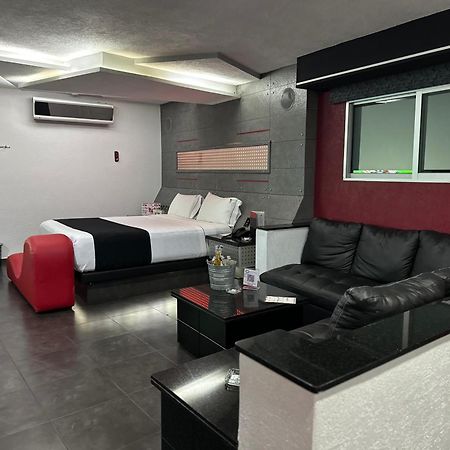 Kuboz Motor Hotel Zapopan Dış mekan fotoğraf
